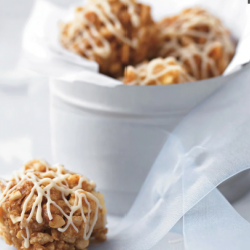 Peanut-Apple Crunch Balls